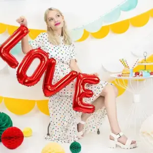 Globos de aluminio Letras Love, Rojo 100 x 35 cm